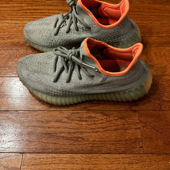 YEEZY Adidas Boost 350 V2 "Desert Sage" sneakers - Picture 5 of 5